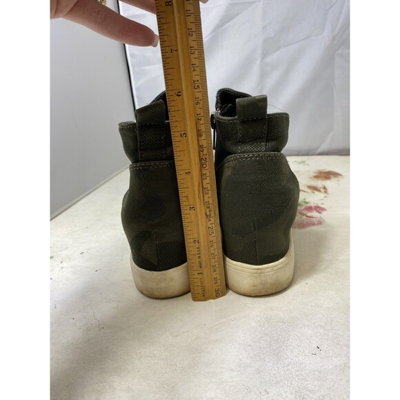Steve Madden Women's Wedgie Camo Sneakers Ankle Bootie Size 7 WEDG01S1 - Picture 4 of 7